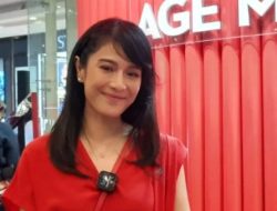 Ini Cara Dian Sastro Perlambat Munculnya Kerutan Kulit dan Bintik Hitam