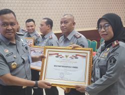 Bapas Baubau Raih Penghargaan P2HAM dari Menkumham