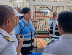 Dirut Sidak Kapal Pelni di Surabaya, Pastikan Kesiapan Operasional Terhadap Keselamatan Pelayaran