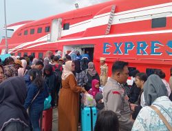 1.200 Penumpang Mudik Gratis Baubau-Raha-Kendari Diberangkatkan