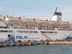 Lima Kapal Pelni Jalani Docking